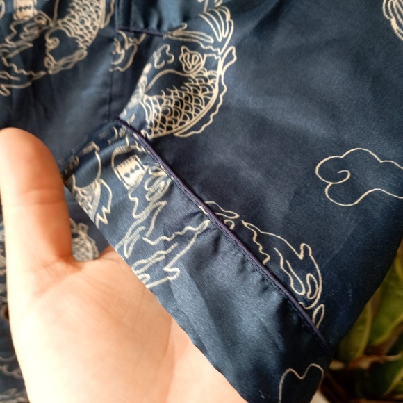 Navy Blue QiGong Silk Top - Picture 6 of 16